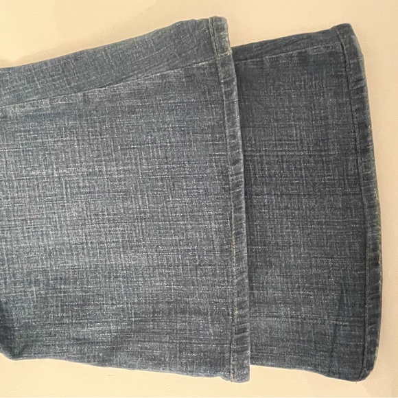 Guess Ryder Low - Rise Flare Jeans. Light Breeze. Size 30. - Picture 10 of 12